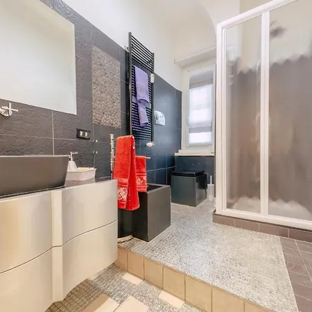 Vatican Elegant Apartment