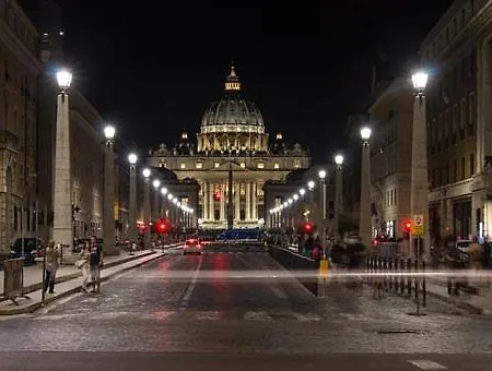 Vatican Elegant